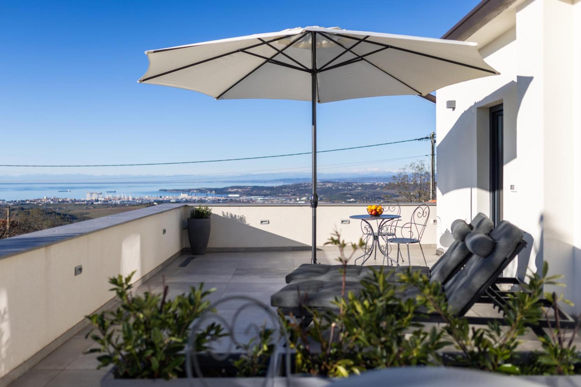 Stok - Rooms, Wine & Restaurant - Marezige, Capodistria Esterno foto