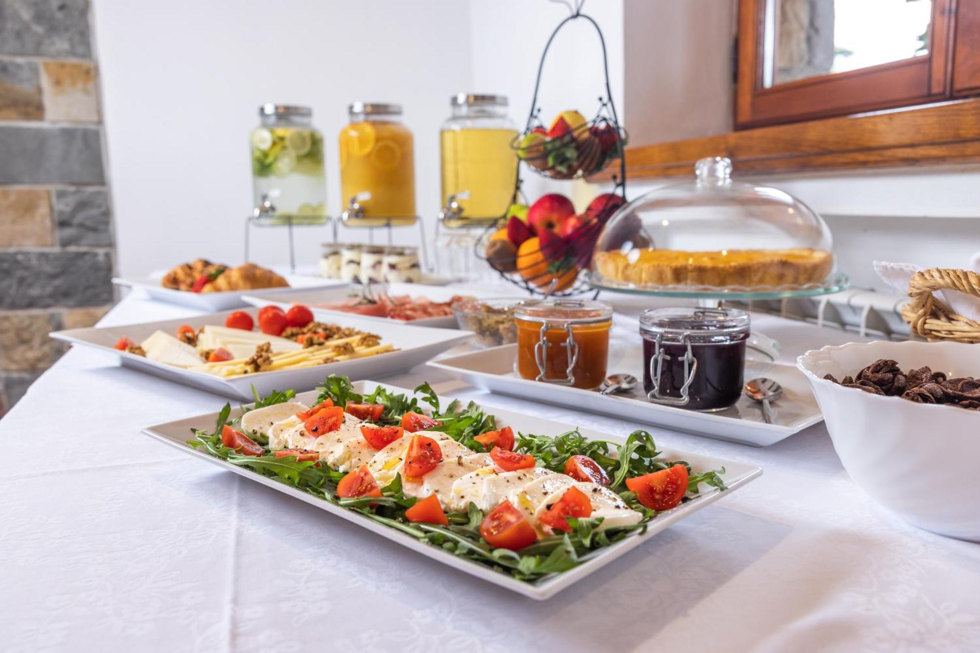 Stok - Rooms, Wine & Restaurant - Marezige, Capodistria Esterno foto